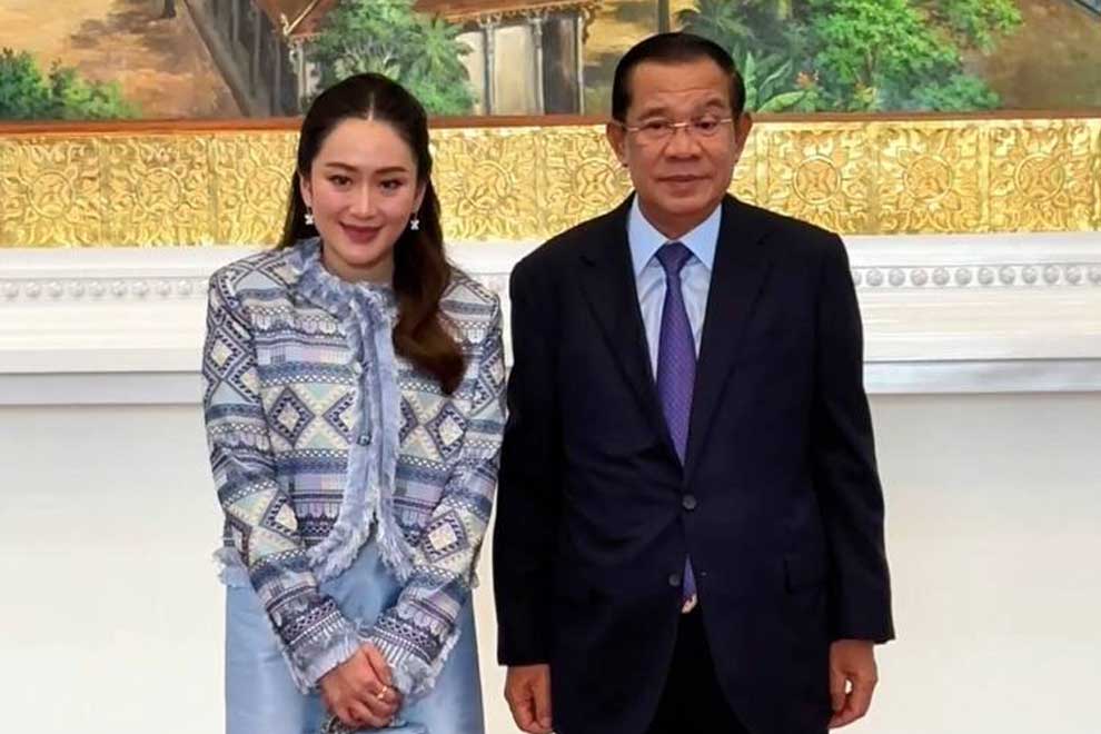 泰国王室与军方大博弈:拉玛十世的离婚风波、选举反转与赌场江湖(feat. 王朝风云、柬埔寨、辛那瓦家族、泰国政治、军方权力、赌场战争) 3 18 3 2024 cpp president hun sen right poses for a photo with pheu thai party president paetongtarn shinawatra in phnom penh on march 18 shs