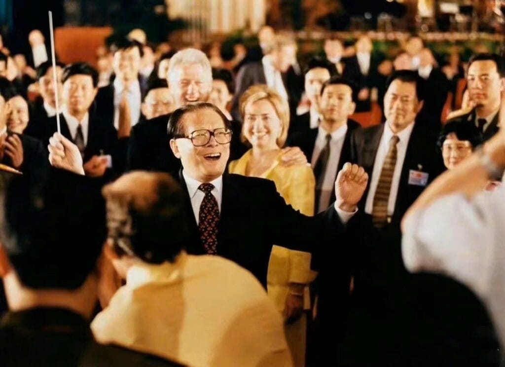 恒大危机爆发!中国房地产大风暴背后的真相 (feat. 房地产危机, 政府监管, 负债, 土地使用权, 中产阶级, 人民币汇率, 国际市场) 5 Jiang Zemin